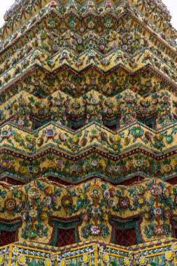 Wat Pho Tapınağı, Bangkok, Tayland 'da sersemletici bir sanat eseri..
