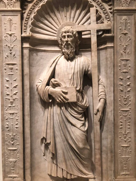 Statua Marmo Sant Andrea Metropolitan Museum Art New York — Foto Stock