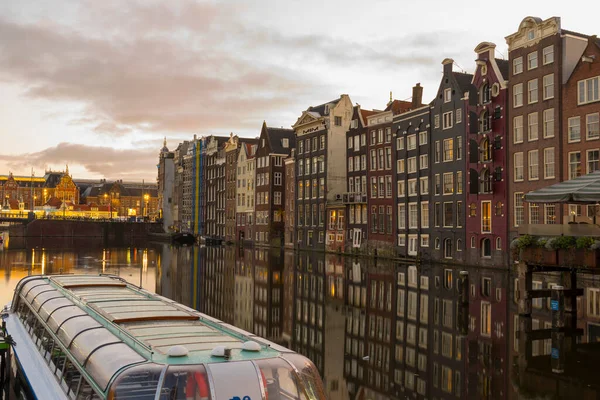 Amsterdam Niederlande November 2019 Blick Auf Häuser Und Boote Auf — Stockfoto
