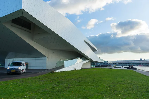 荷兰阿姆斯特丹 2019年11月30日 位于港口北岸的眼影博物馆的未来建筑 于2019年11月30日在荷兰阿姆斯特丹命名为Het — 图库照片
