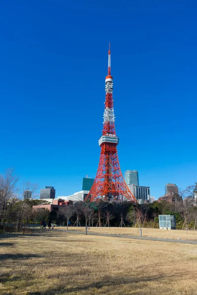 Tokyo Japan Januari 2020 Tokyo Tower Mot Blå Himmel Tokyo — Stockfoto