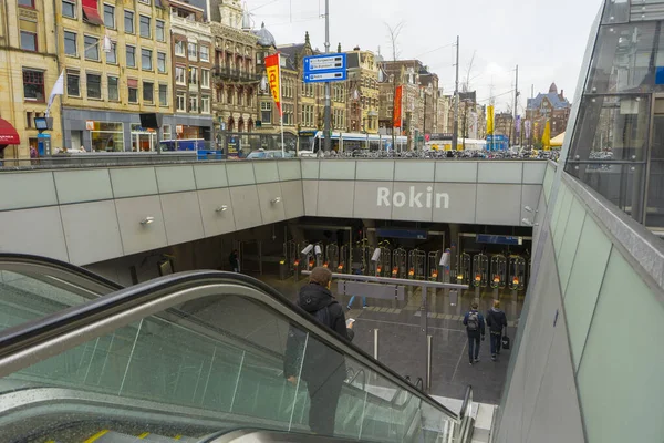 Ámsterdam Países Bajos Noviembre 2019 Entrada Estación Metro Rokin Amsterdam —  Fotos de Stock