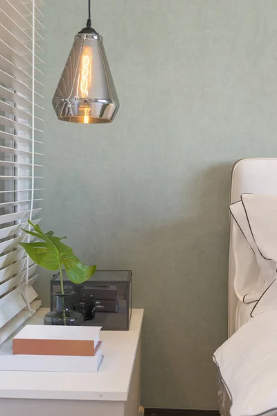 Modern Bedroom Interior Hanging Lamp — Stock Photo, Image