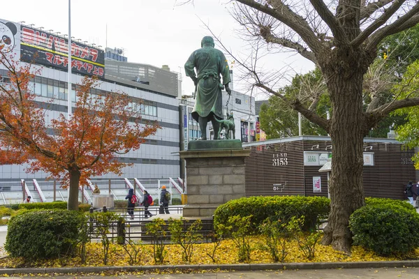 日本东京 2019年12月15日 佐藤高森女神像2019年12月15日 日本东京植野公园正门附近三野广场石阶上的最后一位武士 — 图库照片
