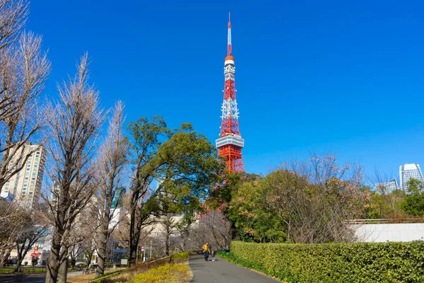 Tóquio Japão Janeiro 2020 Torre Tóquio Contra Céu Azul Tóquio — Fotografia de Stock