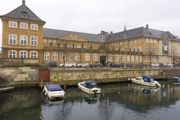 Copenhague Dinamarca Novembro 2019 Museu Nacional Dinamarca Canal Copenhague Dinamarca — Fotografia de Stock