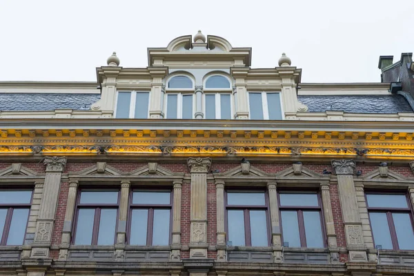 荷兰阿姆斯特丹的建筑立面 — 图库照片