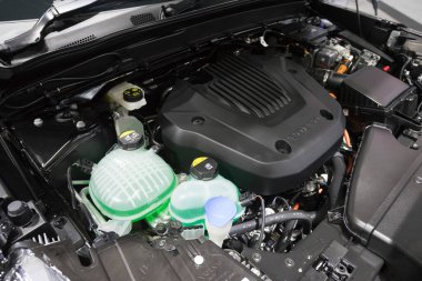 Bangkok, Tayland - 8 Aralık 2020: 8 Aralık 2020 'de Bangkok, Tayland' daki Volvo Otomobiller elektrik motorunun yakın görüntüsü.