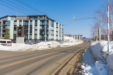 Şehirde karlı gün