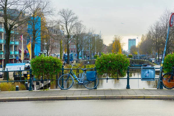 Amsterdam Hollanda Bisikleti — Stok fotoğraf