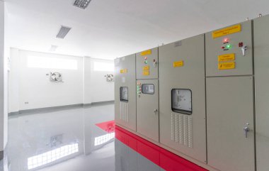 Fabrikanın soyut bulanıklığı ve dağıtılmış ekipman ve ekipmanları