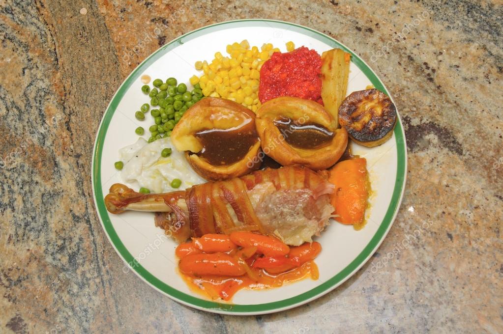 Traditional English Christmas Dinner Stock Photo Image By C Jeffbanke 52254803