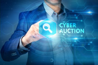 İş, internet, teknoloji kavramı. İşadamı Cyber seçer
