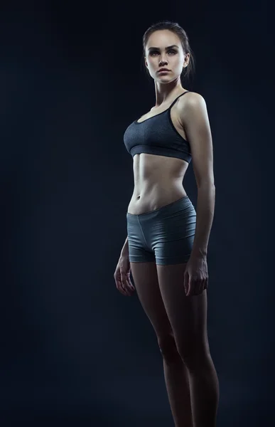 Girl athlete with athletic figure — Stock Photo, Image