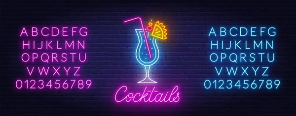 Cocktail insegna al neon su sfondo muro di mattoni. — Vettoriale Stock