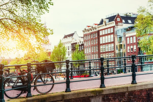 Bela cena tranquila da cidade de Amsterdã . — Fotografia de Stock