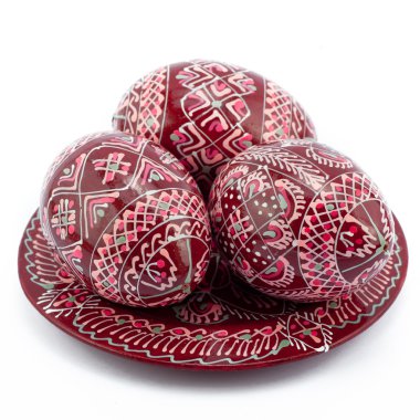 ahşap Paskalya yumurtaları