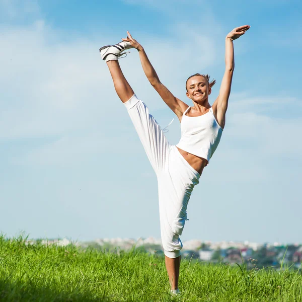 Fitness žena — Stock fotografie