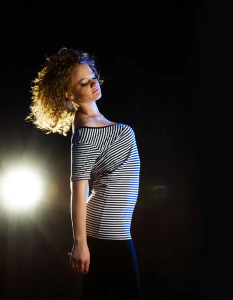 Woman dancing — Stock Photo, Image