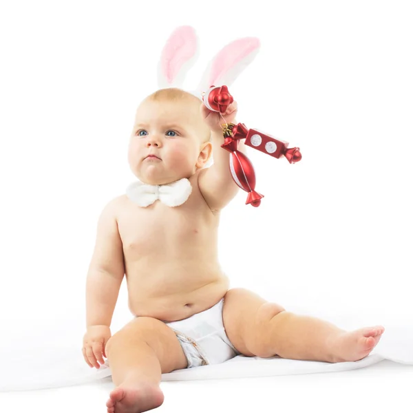 Bebê com orelhas de coelho — Fotografia de Stock