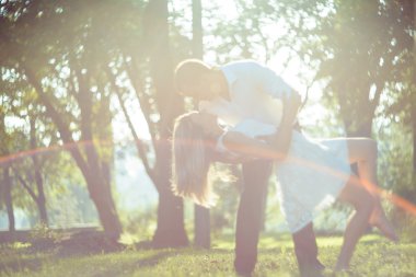 Genç Romantik Çift