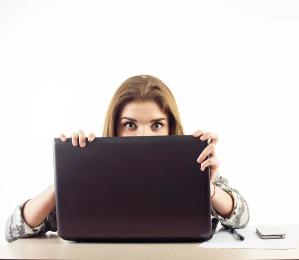 Zakelijke vrouw met notebook — Stockfoto