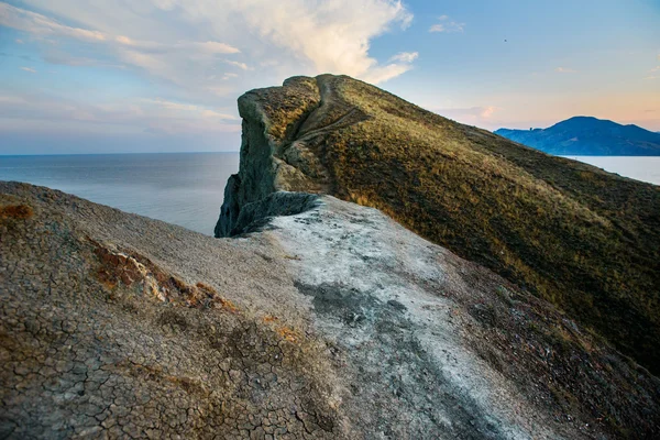 Rocas y mar . — Foto de Stock