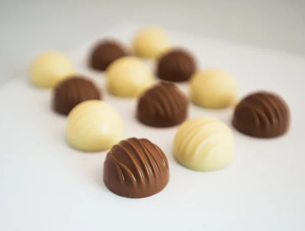 Caramelo sobre fondo blanco —  Fotos de Stock