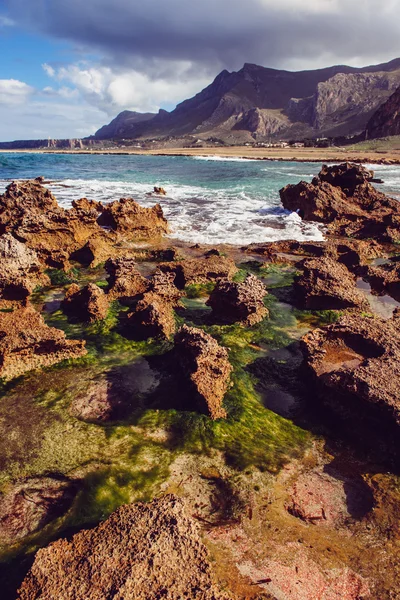 Beautiful sea landscape at sunset — Stock Photo, Image