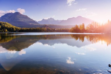 Göl strbske pleso yüksek tatras dağ, Slovakya, Avrupa