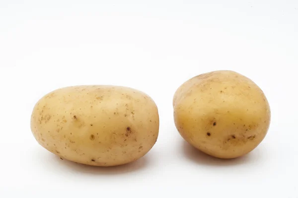 Jakość erou ziemniaków. Ziemniaki na białym tle — Zdjęcie stockowe