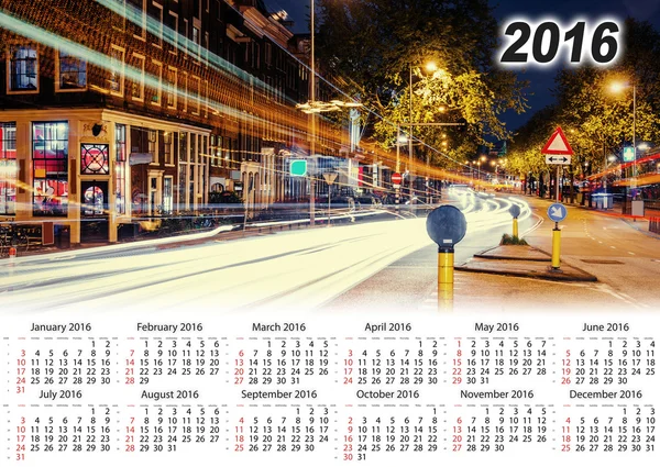 Takvim 2016. Geceleri yanan sokak.