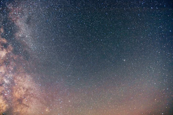 Зоряне небо і прекрасний молочний шлях — стокове фото