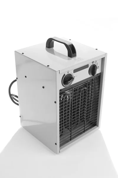 白色背景上的现代加热器 — 图库照片