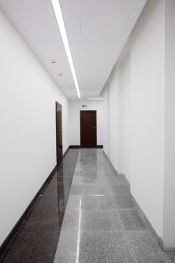 Beyaz yepyeni iç ofis