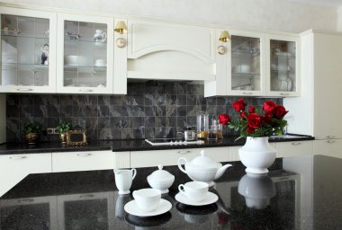 İç modern Avrupa mutfağı