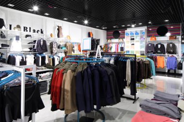 yeni iç kumaş mağazası