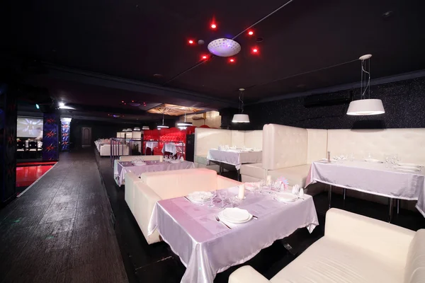 Bellissimo interno del night club europeo — Foto Stock