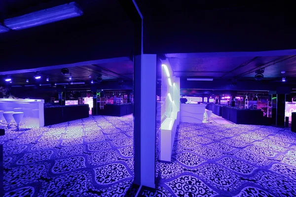 Bellissimo interno del night club europeo — Foto Stock