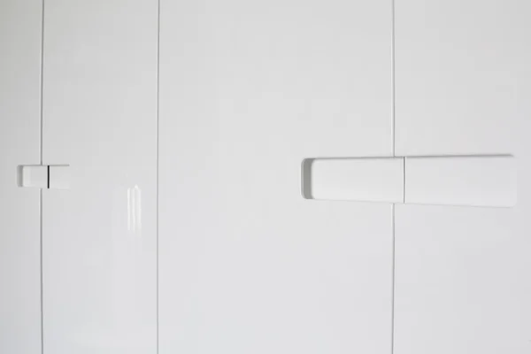 Prateleira branca detalhe no armário — Fotografia de Stock