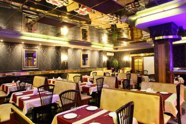 parlak renklerde Avrupa Restoran