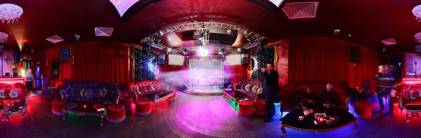 Güzel bir Avrupa gece kulübü iç — Stok fotoğraf