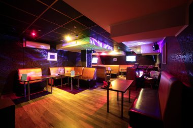 güzel bir Avrupa gece kulübü iç