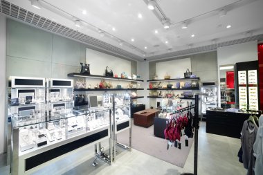 yeni iç kumaş mağazası