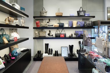 İç modern Avrupa alışveriş Ayakkabı mağazası