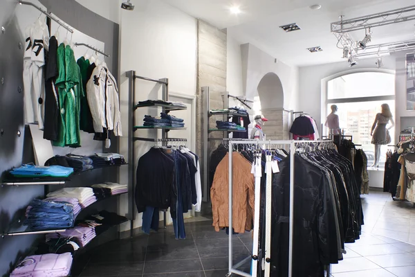 Nuevo interior de la tienda de tela —  Fotos de Stock