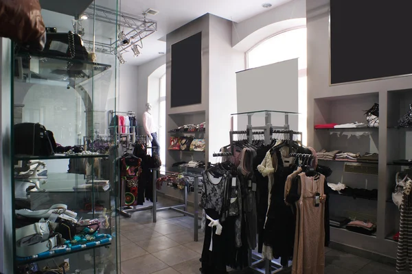 Nuevo interior de la tienda de tela —  Fotos de Stock