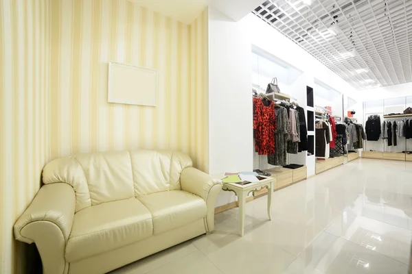 Interior of dressing room at cloth store — Stock Photo, Image