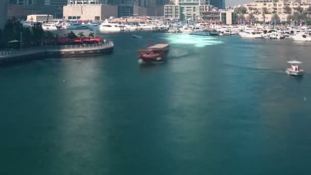 Dubai marina dag — Stockvideo