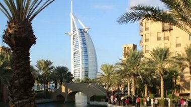 Ünlü otelde güneşli gün Dubai